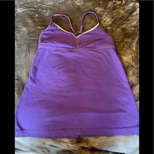 Lululemon training top